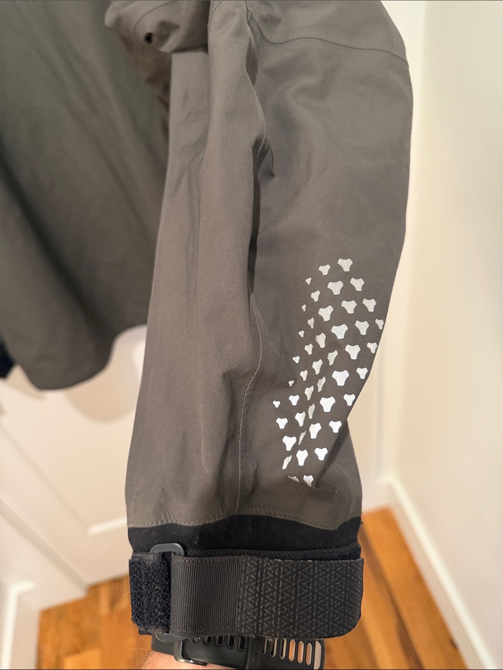 Simms Contender GORE–TEX Jacket - Picture 3 of 9